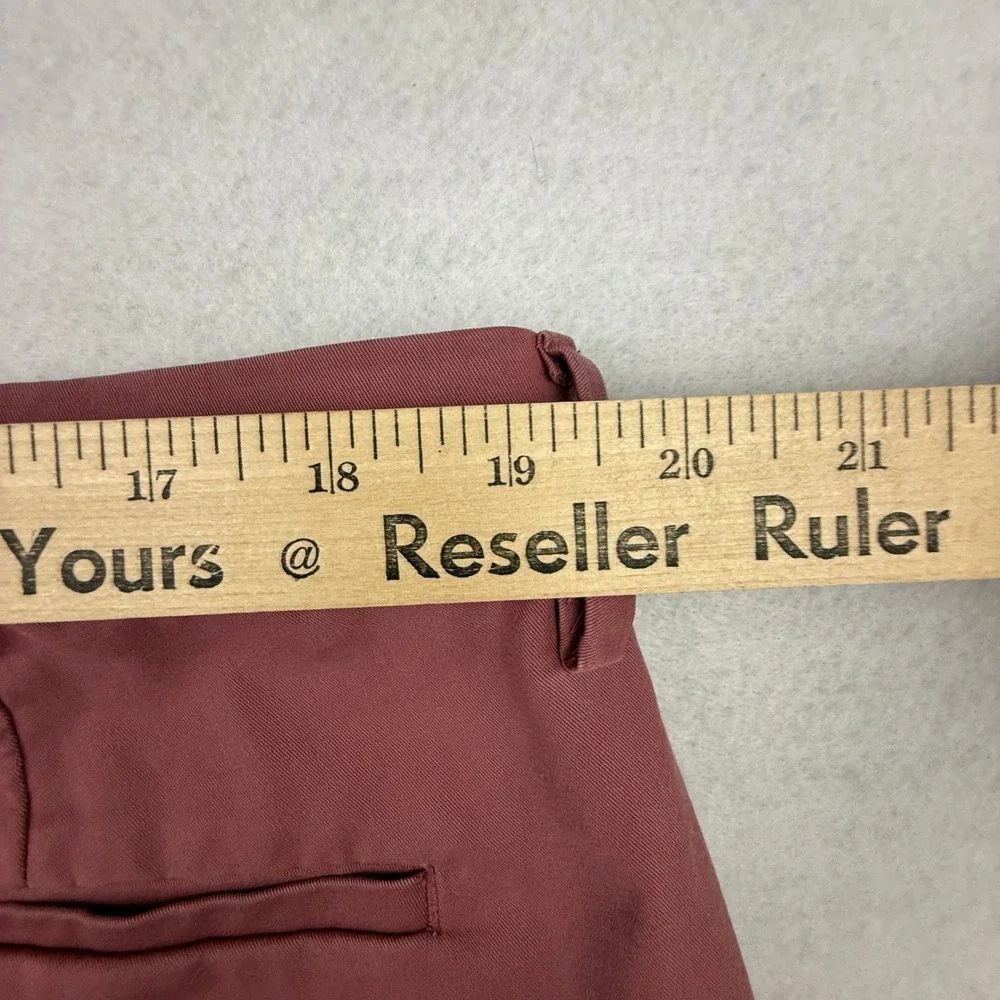 Banana Republic Core Temp Shorts Mens 38 Pink Chino Casual Stretch Cotton Blend
